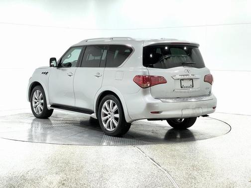 2017 INFINITI QX80 Base