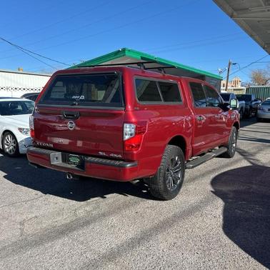 2017 Nissan Titan SL