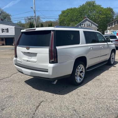 2017 Cadillac Escalade ESV Luxury