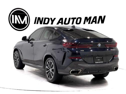 2021 BMW X6 M50i