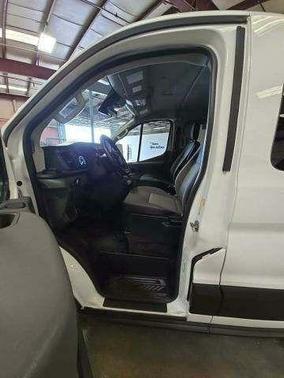 2022 Ford Transit-350 XLT