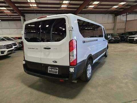 2022 Ford Transit-350 XLT