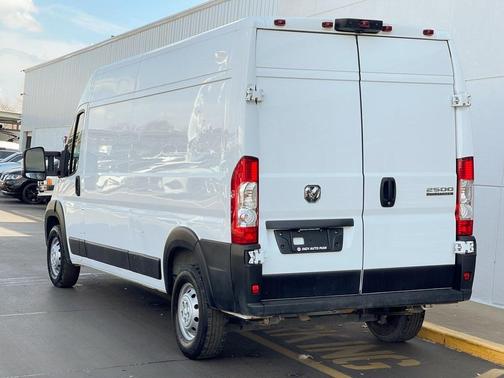 2023 RAM ProMaster 2500 High Roof