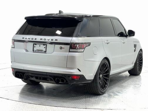 2017 Land Rover Range Rover Sport 5.0L Supercharged SVR