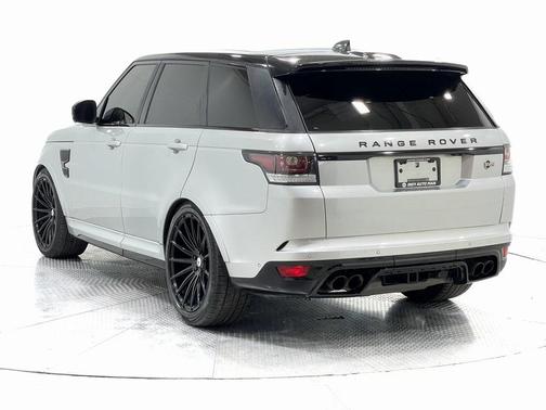 2017 Land Rover Range Rover Sport 5.0L Supercharged SVR