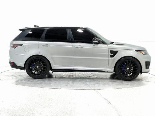 2017 Land Rover Range Rover Sport 5.0L Supercharged SVR
