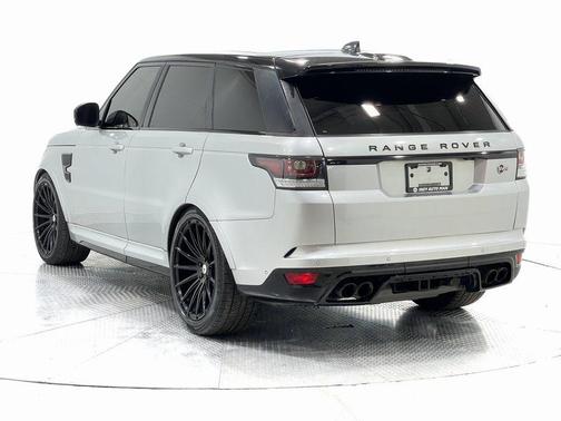 2017 Land Rover Range Rover Sport 5.0L Supercharged SVR
