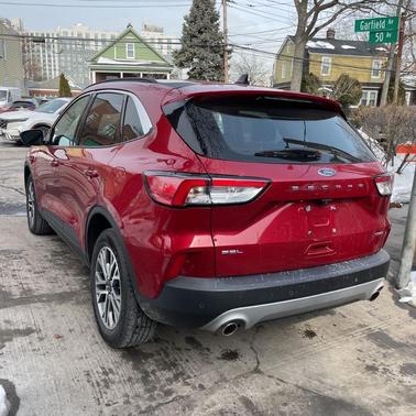 2021 Ford Escape SEL
