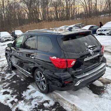 2019 Nissan Pathfinder Platinum