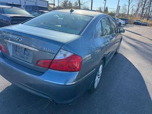 2008 INFINITI M35x Base