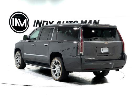 2016 Cadillac Escalade ESV Luxury
