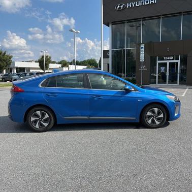 2017 Hyundai IONIQ Hybrid SEL