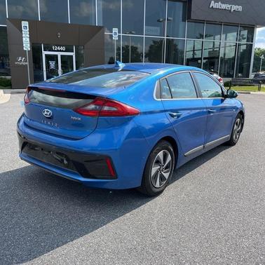 2017 Hyundai IONIQ Hybrid SEL