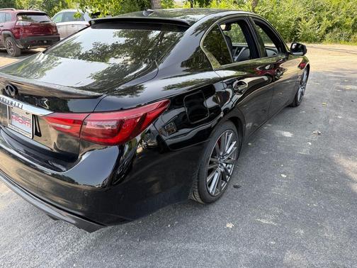 2018 INFINITI Q50 400