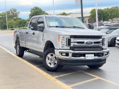 2017 Ford F-250 XLT