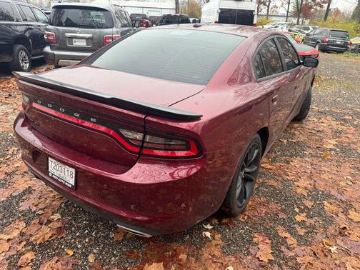 2018 Dodge Charger SXT