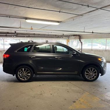 2016 Kia Sorento SX