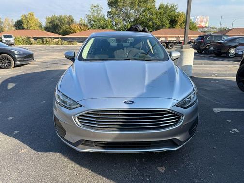 2020 Ford Fusion Hybrid SE