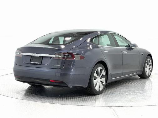 2021 Tesla Model S Long Range