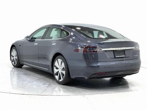 2021 Tesla Model S Long Range
