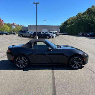 2017 Mazda MX-5 Miata Grand Touring