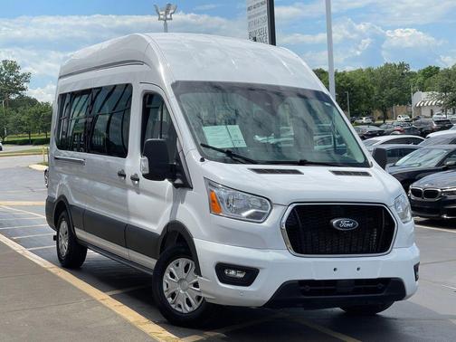 2022 Ford Transit-350 XLT
