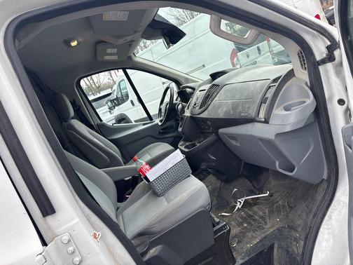 2017 Ford Transit-150 Base