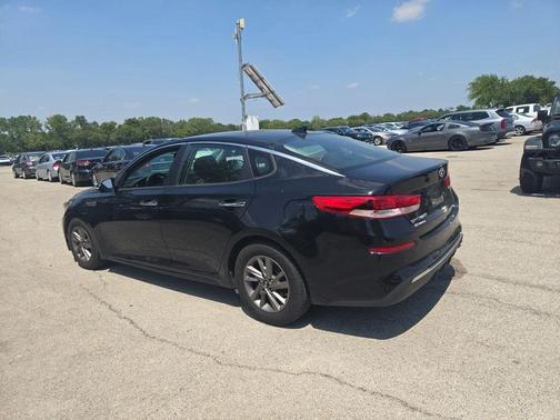 2020 Kia Optima LX