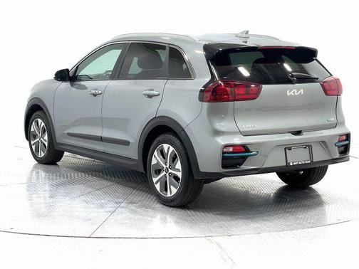 2022 Kia Niro EV S