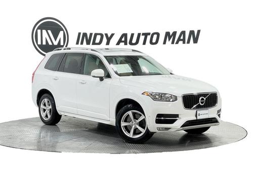 2016 Volvo XC90 T5 Momentum