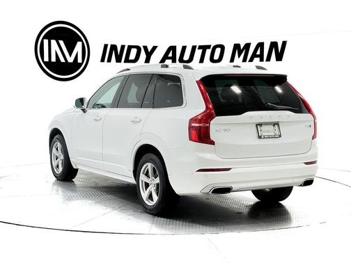 2016 Volvo XC90 T5 Momentum