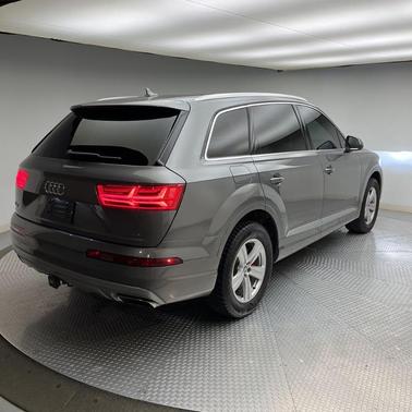 2018 Audi Q7 2.0T Premium Plus