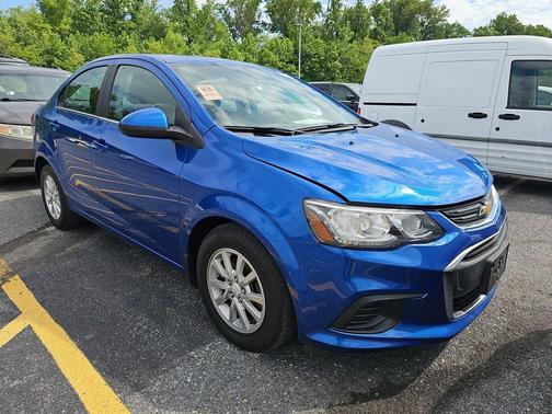 2017 Chevrolet Sonic LT