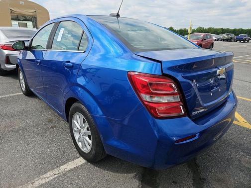 2017 Chevrolet Sonic LT
