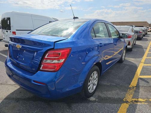 2017 Chevrolet Sonic LT