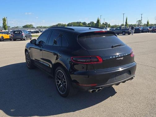 2018 Porsche Macan S