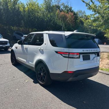 2017 Land Rover Discovery SE