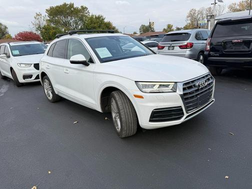 2018 Audi Q5 2.0T Premium Plus