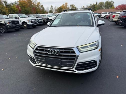 2018 Audi Q5 2.0T Premium Plus