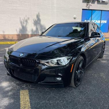 2018 BMW 330 i
