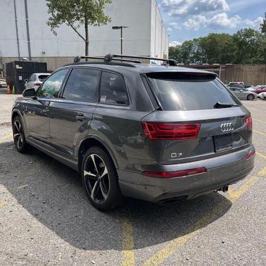 2019 Audi Q7 55 Prestige