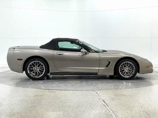 1999 Chevrolet Corvette Base