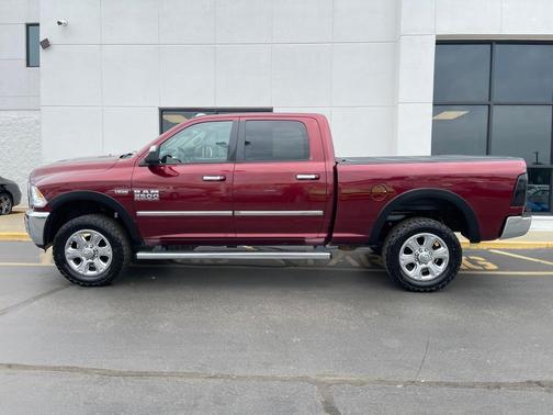 Delmonico Red Pearlcoat 2016 RAM 2500 Big Horn