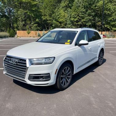 2019 Audi Q7 55 Premium Plus