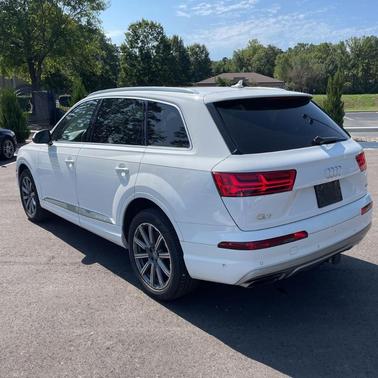 2019 Audi Q7 55 Premium Plus