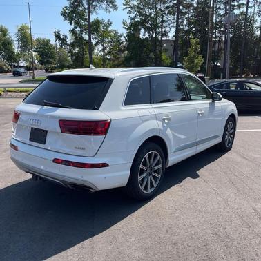 2019 Audi Q7 55 Premium Plus