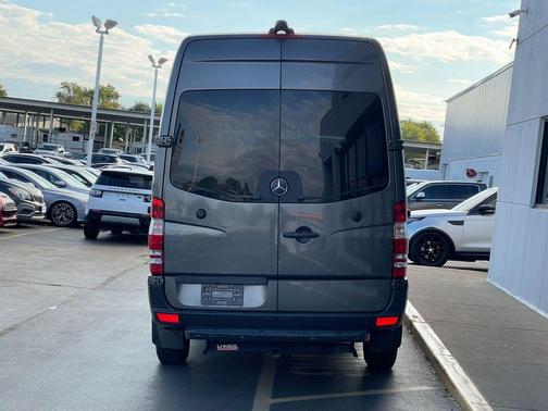 2018 Mercedes-Benz Sprinter 2500 Standard Roof