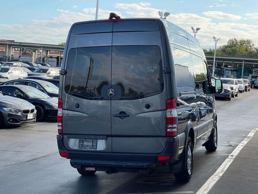 2018 Mercedes-Benz Sprinter 2500 Standard Roof