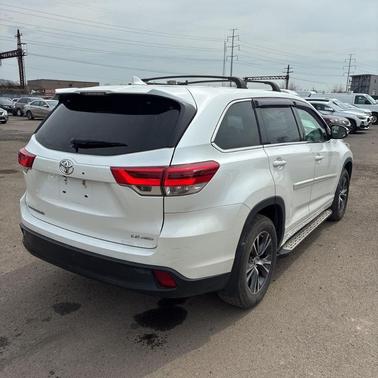Blizzard Pearl 2018 Toyota Highlander LE Plus
