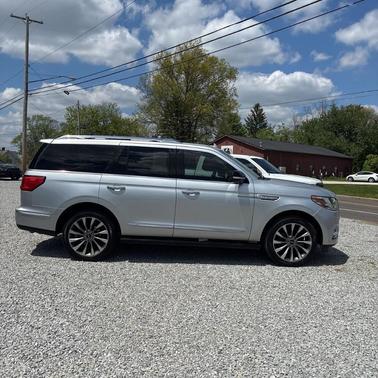 Ingot Silver Metallic 2019 Lincoln Navigator Select